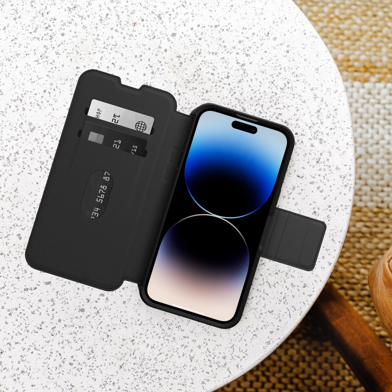 iPhone 14 Pro Max Strada Series Case