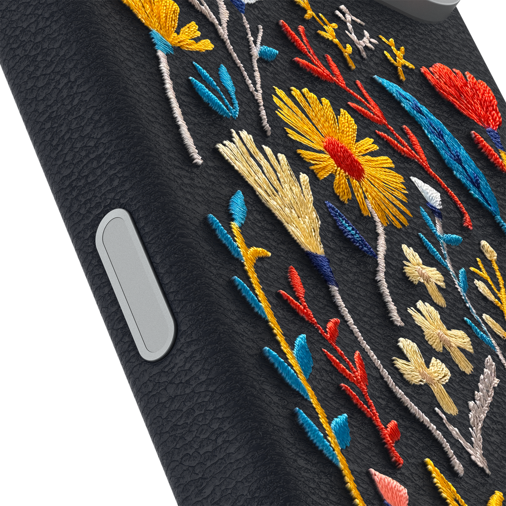 iPhone 17 Pro Max Symmetry Cactus Embroidery Hülle