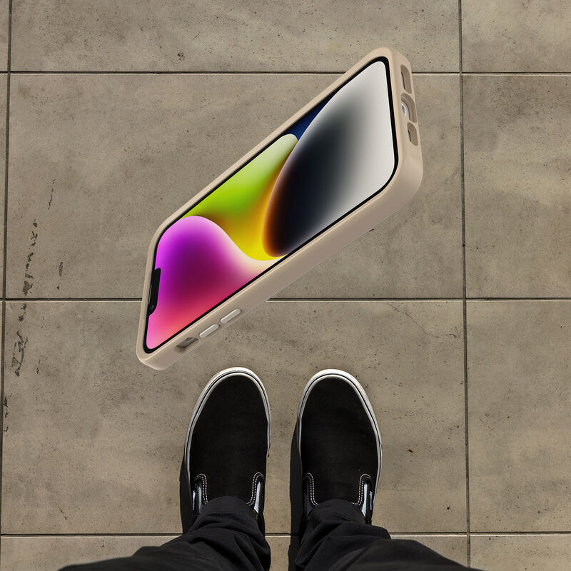 product image 4 - iPhone 14 Plus Custodia Symmetry Series per MagSafe